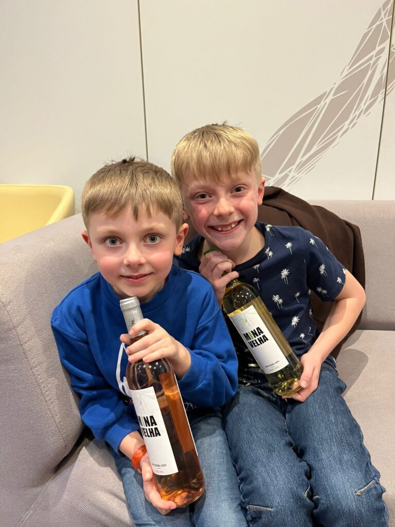 20fde7e 0bc2 4ce7 85d0 4baa101da04e 68AC68F8 DC8F 47B8 8F02 381078A8646B