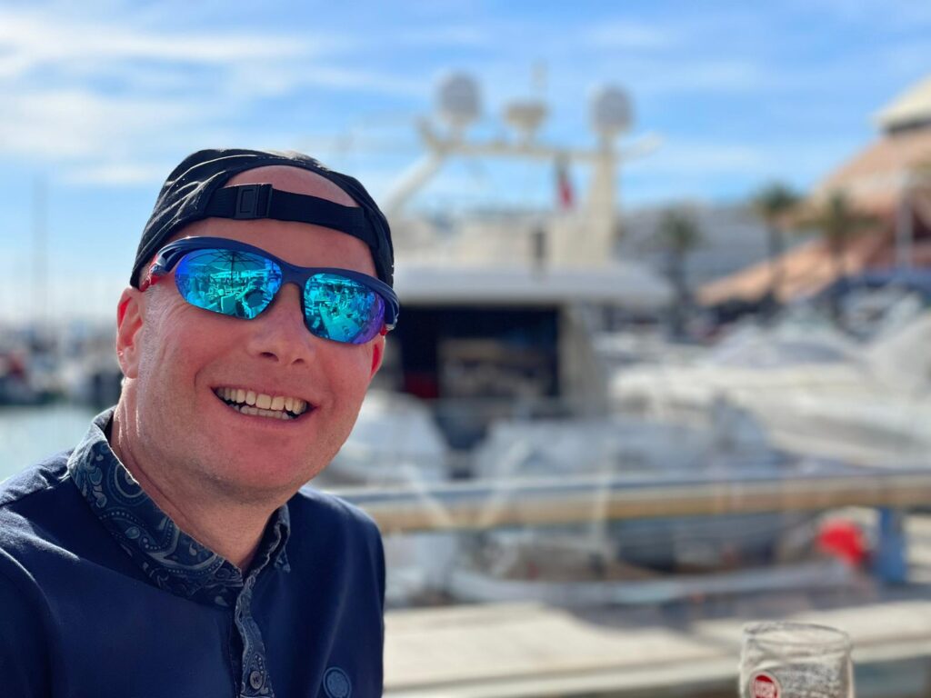 3irED9vTQT6W9a8Y74R5 11B021A1 C2BA 4648 BC5F E63391D8F865